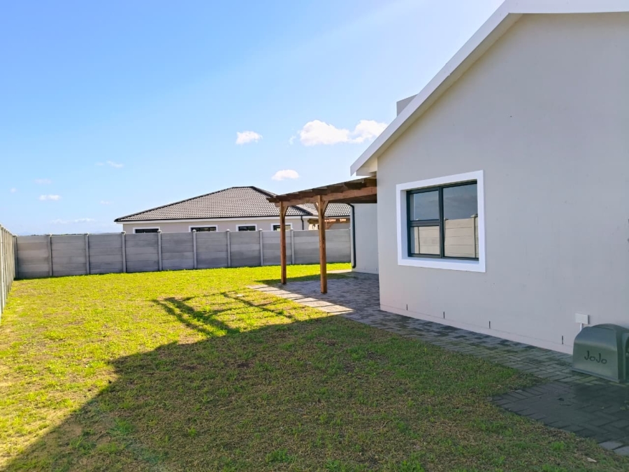 3 Bedroom Property for Sale in Paradise Beach Eastern Cape